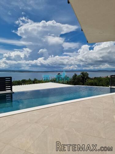LUKSUZNA VILLA CRIKVENICA SA BAZENOM - 2