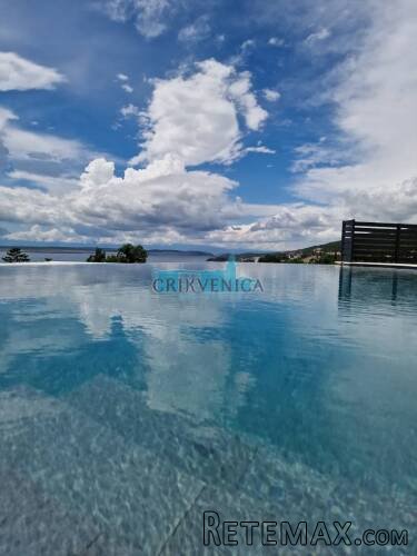 LUKSUZNA VILLA CRIKVENICA SA BAZENOM - 3