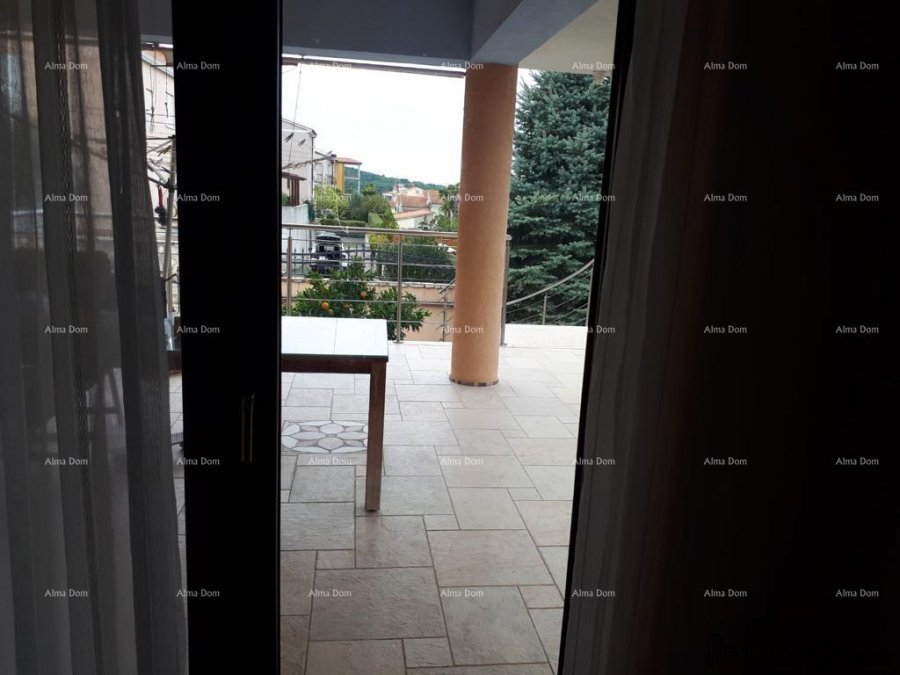 U turističkom mjestu, blizina Banjola, kuća na dvije etaže... - 7