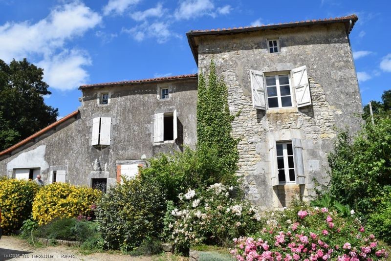 Beautiful Master House With..