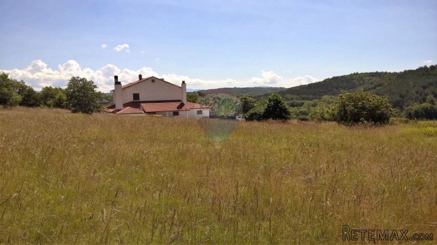 Grožnjan, veliko imanje od 80 000 m2 - 3