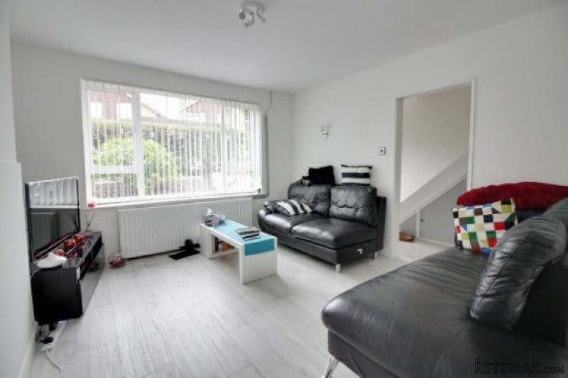 3 bedroom, Semi-detached House house.. - 2