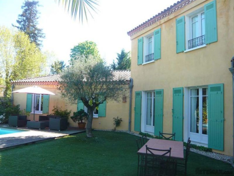 Villa with Pool and Wine Cave