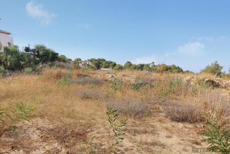 Flat plot with panoramic views close to.. - 2