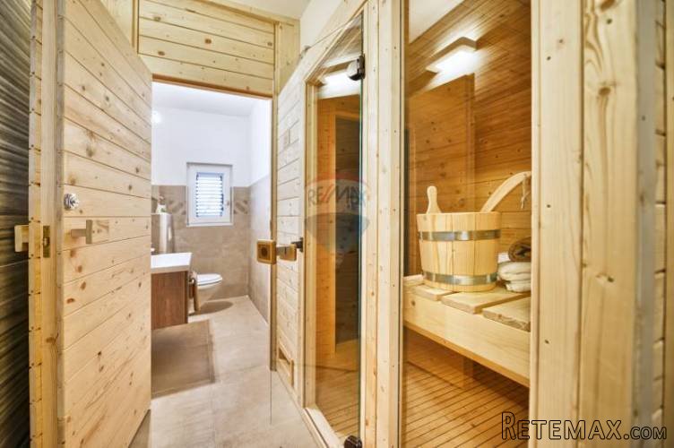 Moderna vila s bazenom 300m od mora nedaleko Pule - 5