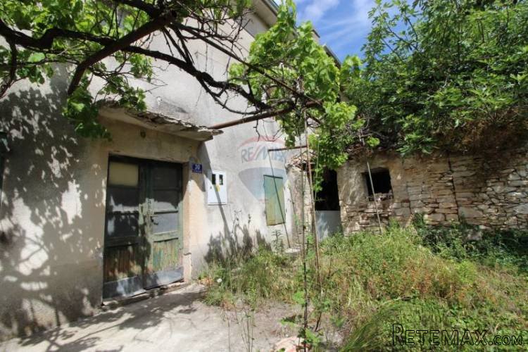 ISTRA, LIŽNJAN, KAMENA KUĆA ZA RENOVIRANJE - 2