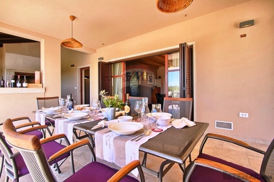 VRHUNSKA LUKSUZNA VILLA U PRIRODI - 2