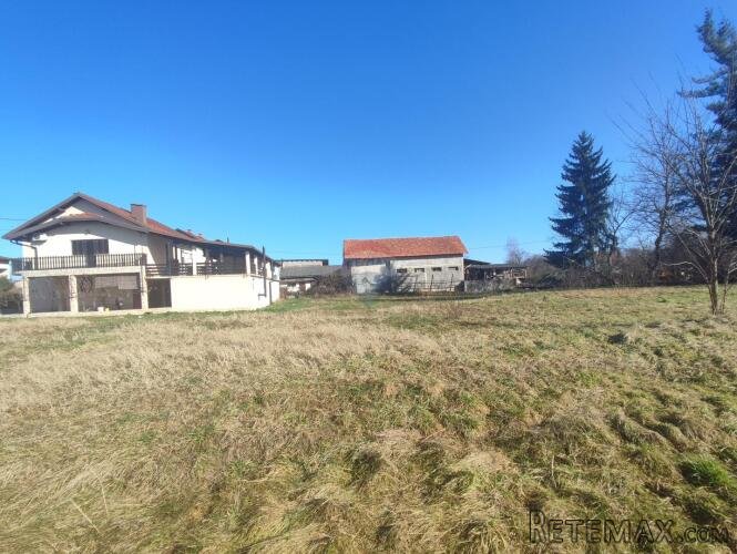 Duga resa, građevinsko zemljište 150 m od Mrežnice - 3
