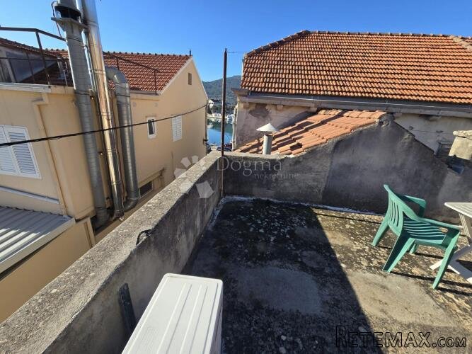KUĆA NA PRODAJU VELA LUKA, PRILIKA, 1.RED DO MORA