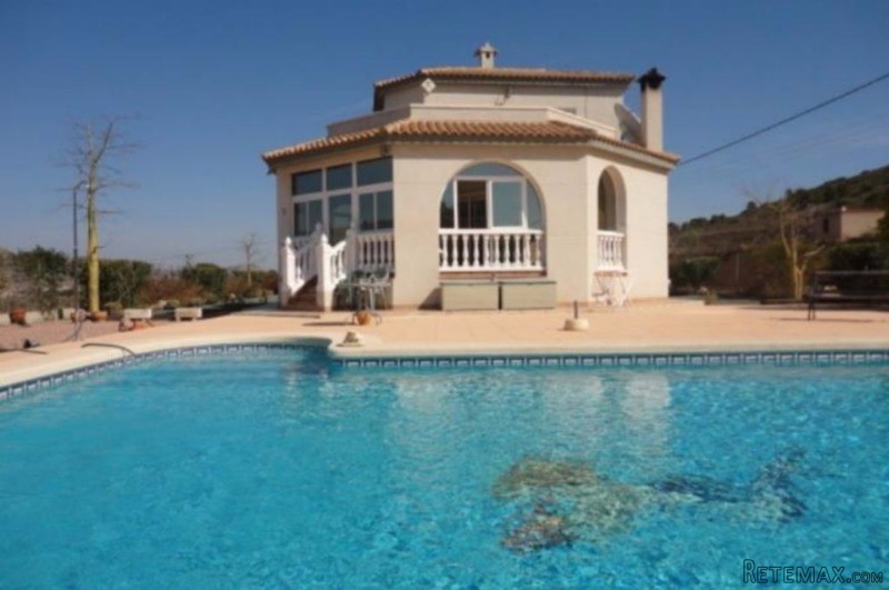 Villa For Sale Hondon De Los Frailes