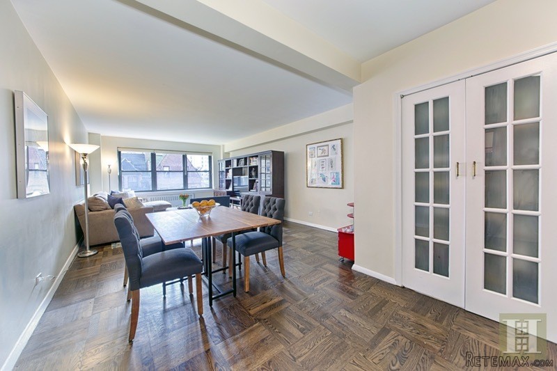 2 bedroom Apartment For Sale: 11.. - 2