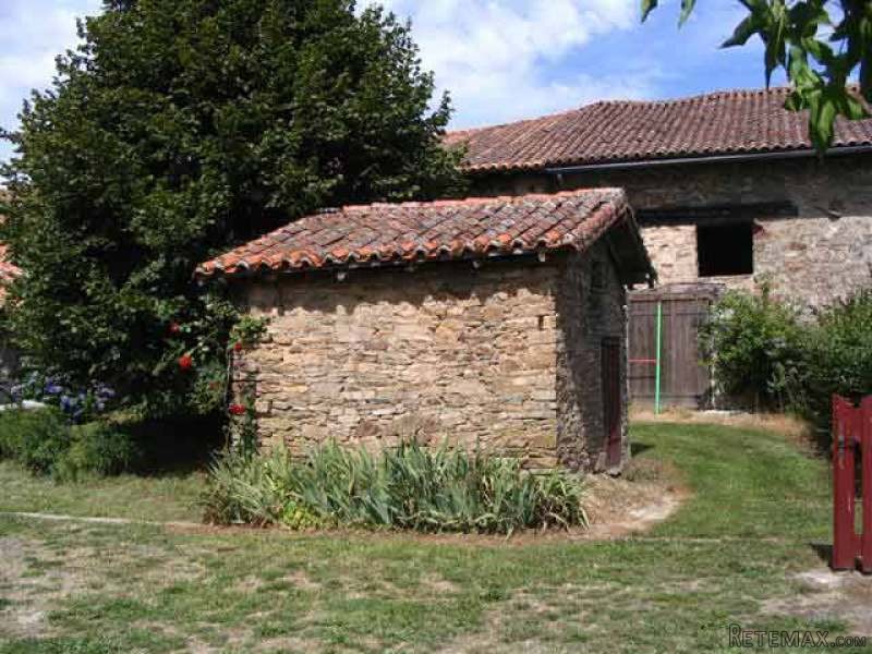 Semi-Detached, Very Old Rural Property.. - 2