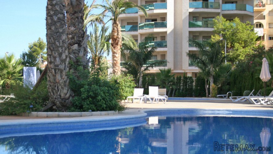 Los apartamentos se ubican en Calpe, en un complejo.. - 2