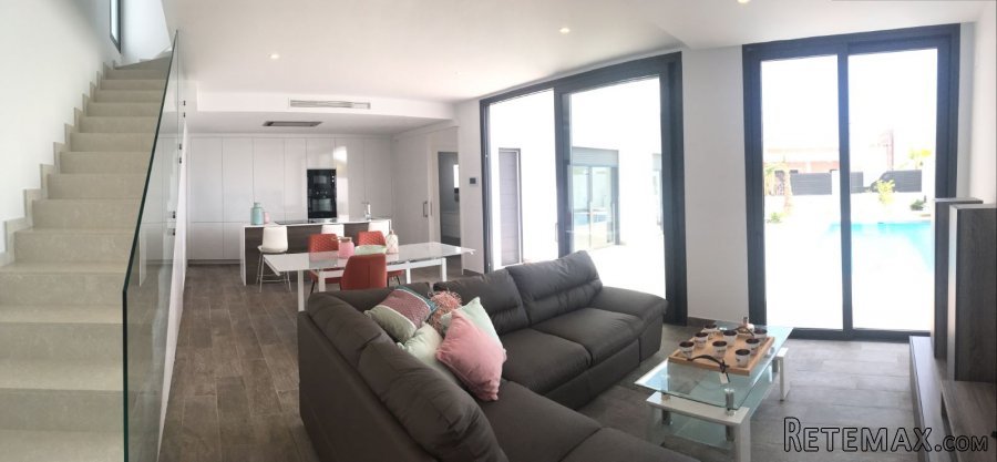 Magnificent two floor villa with private swimming pool. The.. - 2