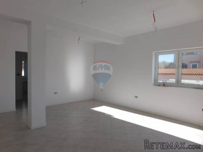 Valica - Stan na prvom kat, 60m2 PRILIKA! - 4