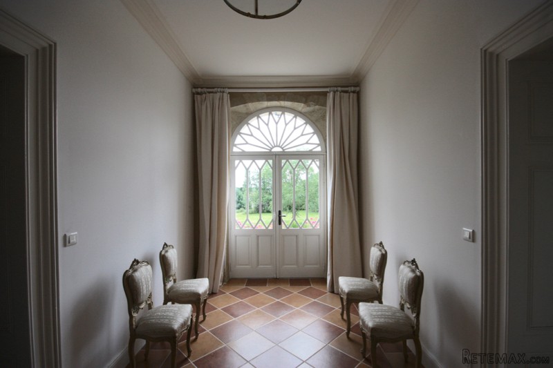 Magnificent stone Manor House with.. - 2