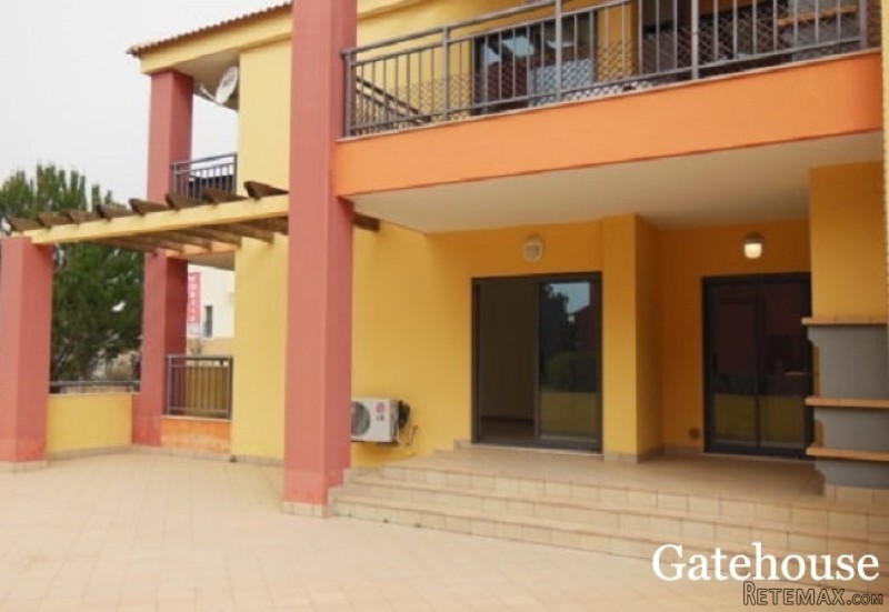1 Bed Apartment For Sale In Vilamoura..