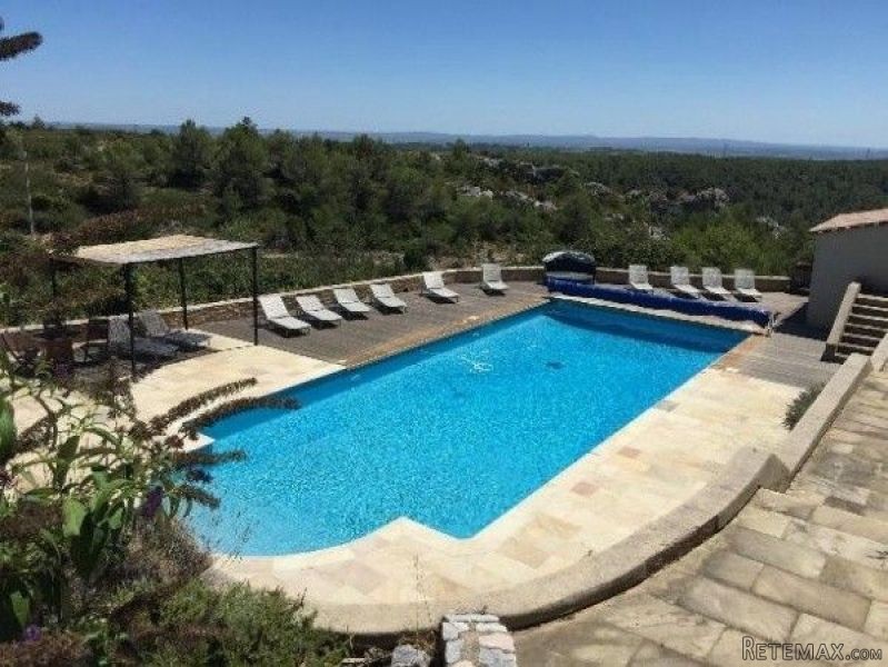 Huge Property, Wine Domain on 14..