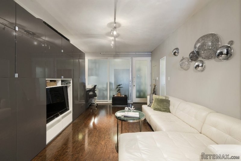 Condo - New York State - For Sale