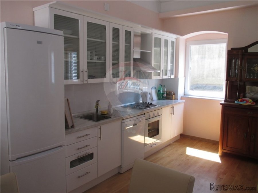 OPATIJA - VOLOSKO - STAN 92 m2 - NAJAM - 10