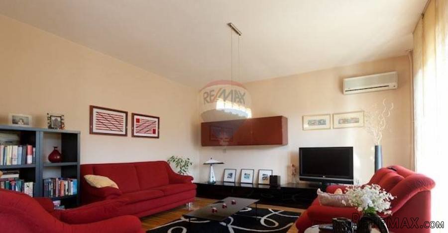 Istra,Poreč, apartmanska kuća u najljepšem djelu Poreča... - 2