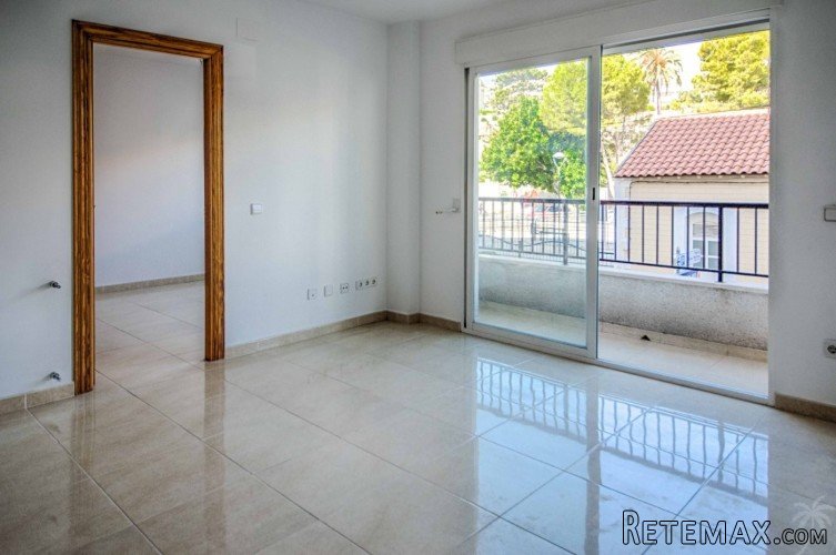 Large apartment on the second line in Altea This three-bed.. - 4