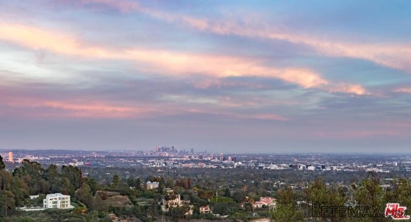 940 Stradella Rd | Los Angeles..