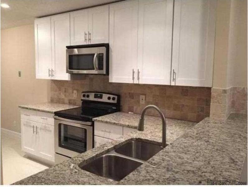 1141 Calamondin Ter #204, Delray Beach..