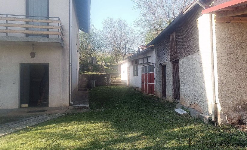 Kuća na prodaju - 2