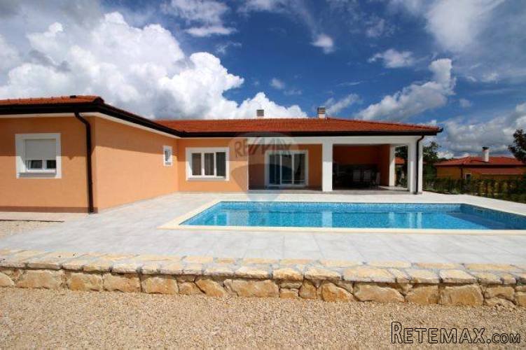 Mediteranska Villa sa bazenom na dobroj lokaciji - 2