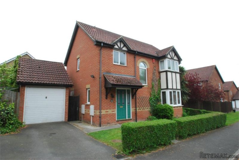 4 Bedroom Detached House