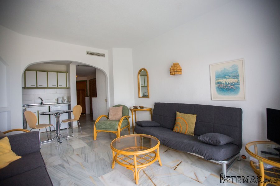 Apartamento en el complejo Altamira en Bahía del Duque... - 4