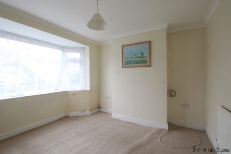 3 bedroom, Semi-detached House house.. - 2