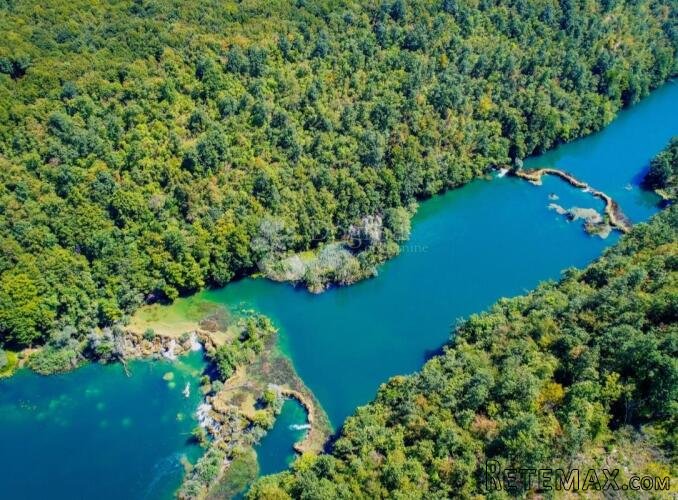 Izvanredna lokacija i prilika