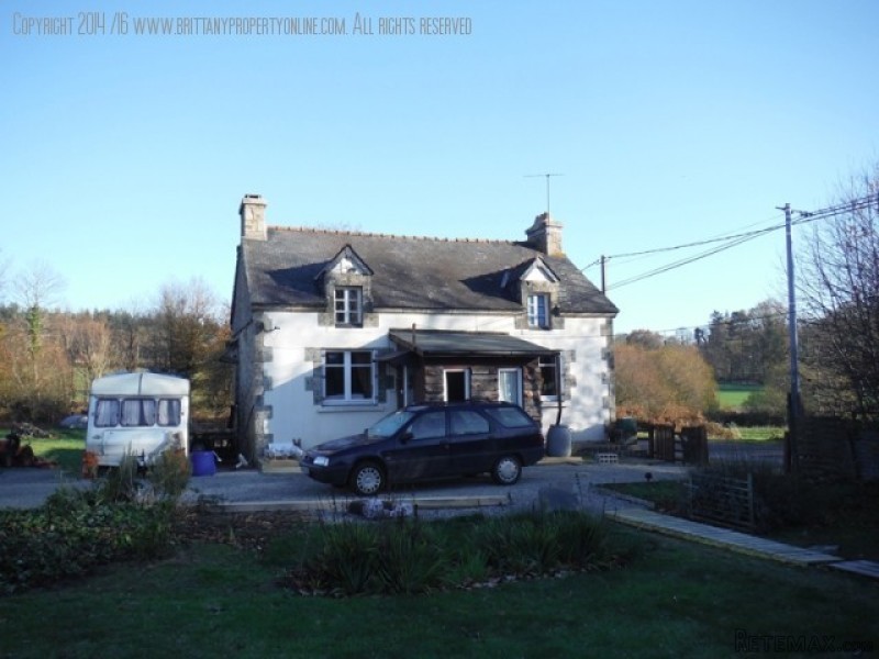 Great little property, land, barn to..