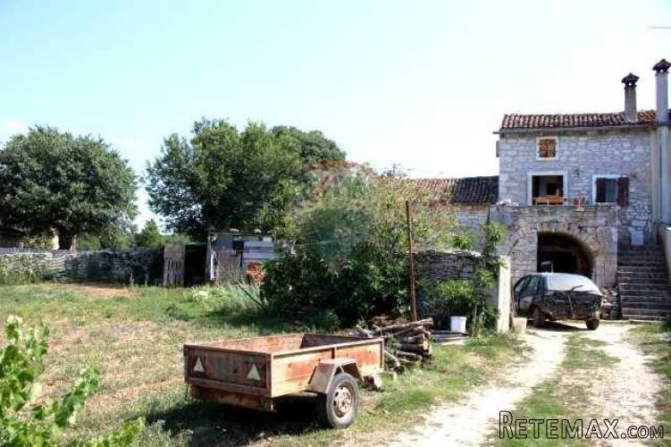 Kamena kuća za adaptaciju - 4