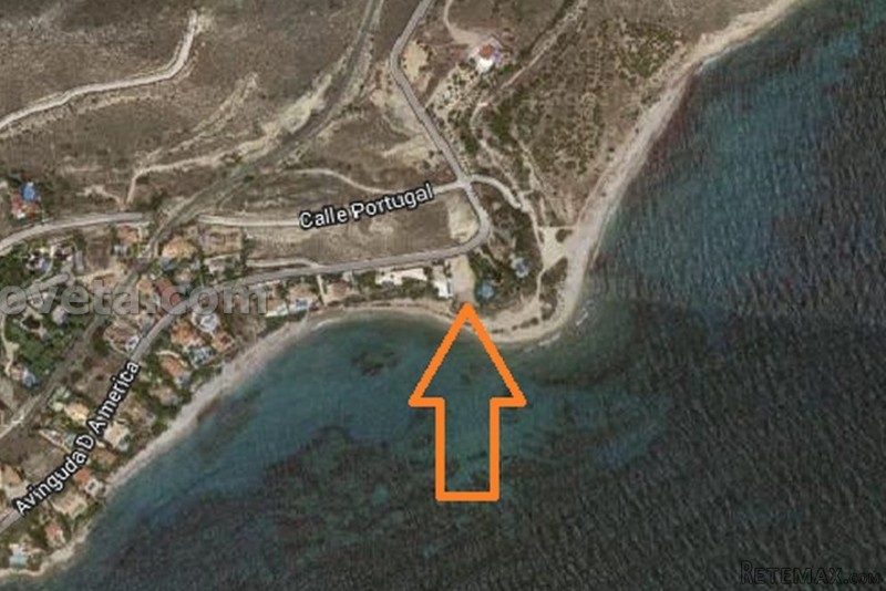 Beautiful Plot On The First Line Of Sea..