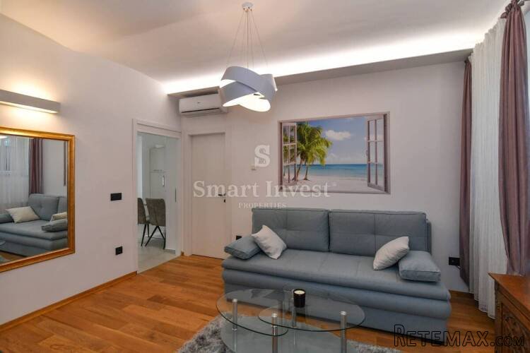 OPATIJA - CENTAR, stan 52,62 m2 svega 50 m od mora - 2