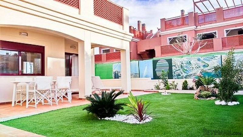 * FABULOUS LOCATION 3 BED PENTHOUSES..