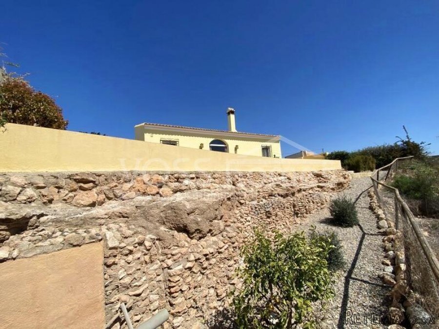 NEW & EXCLUSIVE TO VOSS HOMES - A large, light & airy 3.. - 12