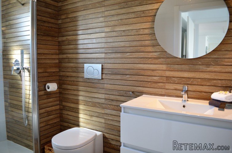 This modern house features 2 bedrooms, 2 bathrooms, a.. - 2