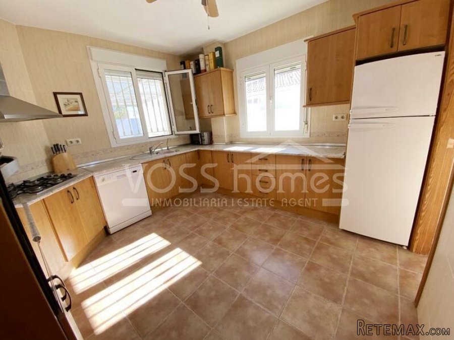 NEW & EXCLUSIVE TO VOSS HOMES - A lovingly presented, 3.. - 16