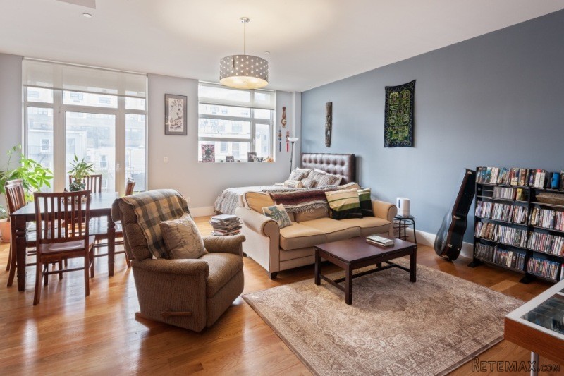 Condo - New York State - For Sale