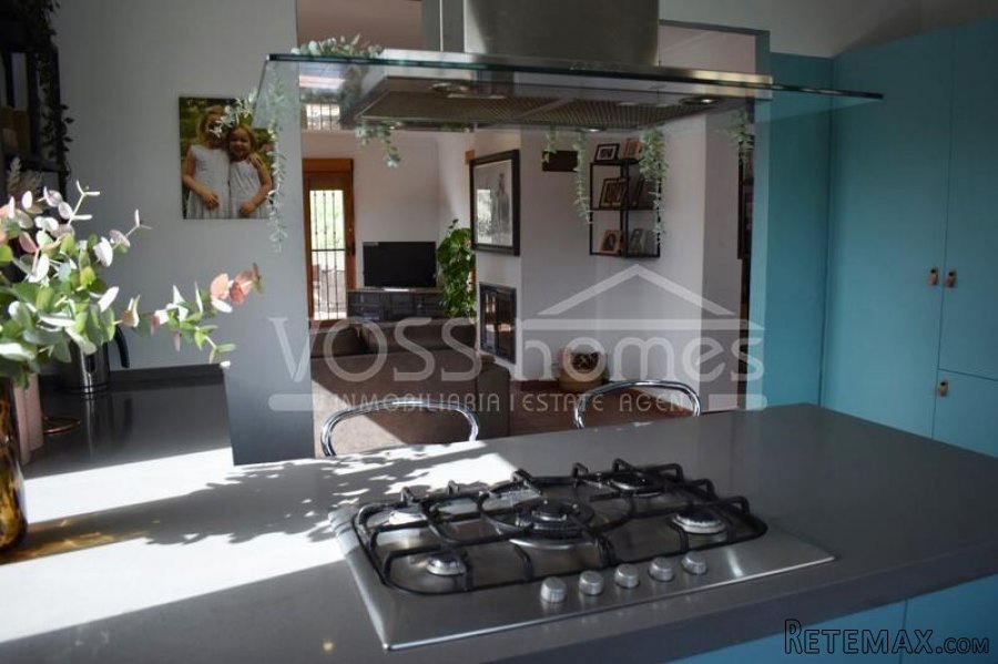 NEW & EXCLUSIVE TO VOSS HOMES - An absolutely STUNNING 6.. - 18