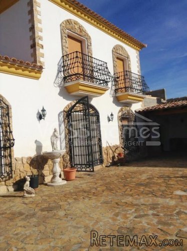A Really Impressive Country House for sale near.. - 20