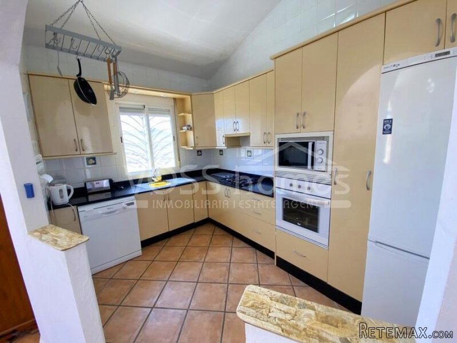 NEW & EXCLUSIVE TO VOSS HOMES - A large, light & airy 3.. - 20
