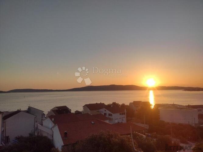 BRODARICA, ŠIBENIK penthouse sa pogledom na more - 2