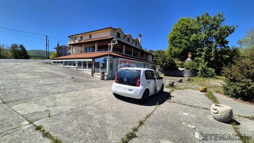 Matulji, Šapjane- poslovna zgrada 780 m2 - 2