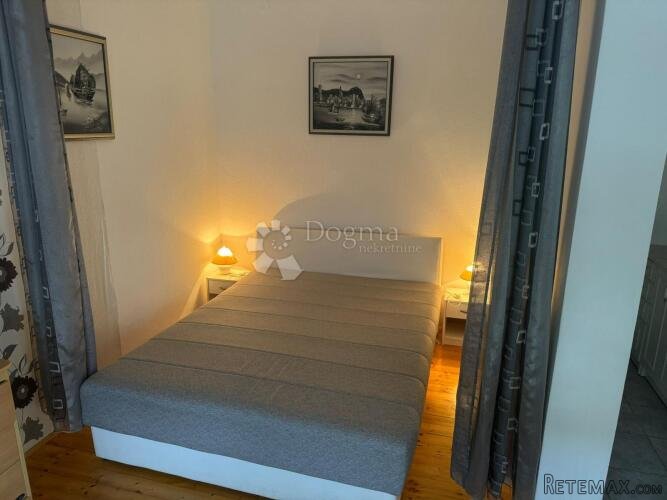 Prodaje se kuća na Čiovu - Savršena prilika za investiciju! - 2