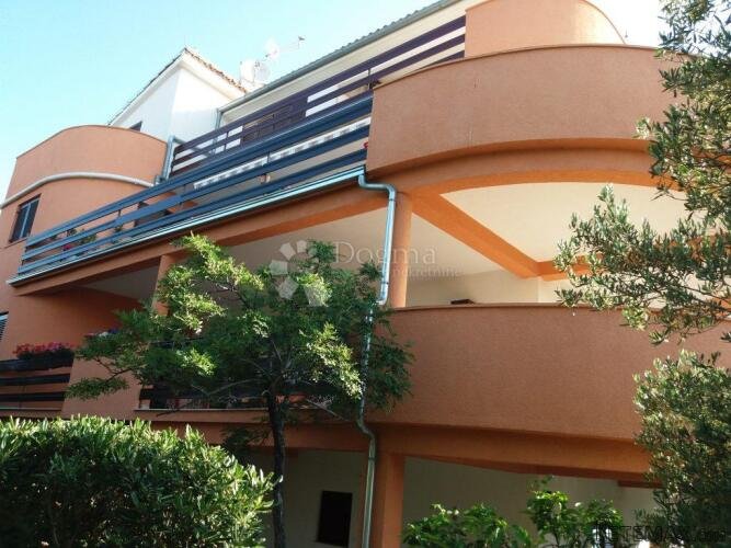 BRODARICA, ŠIBENIK penthouse sa pogledom na more - 3